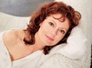Susan-Sarandon-Joins-Loreal-Paris-Ambassador2-700x525.jpg